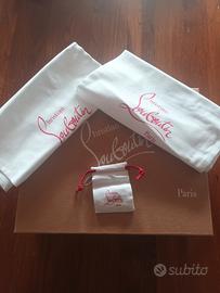 Louboutin. Scatola e accessori 