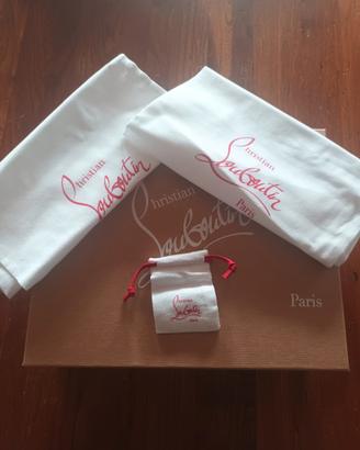 Louboutin. Scatola e accessori 