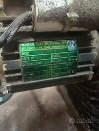 Aspiratore vortice 30x30