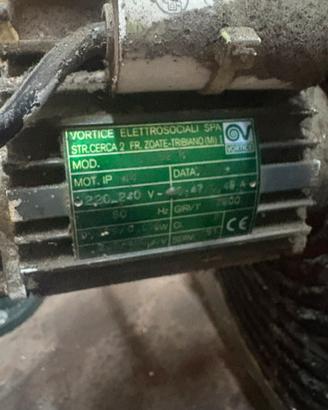 Aspiratore vortice 30x30