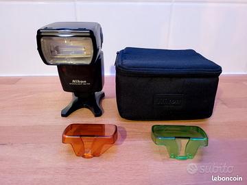 Flash Nikon Speedlight SB-700