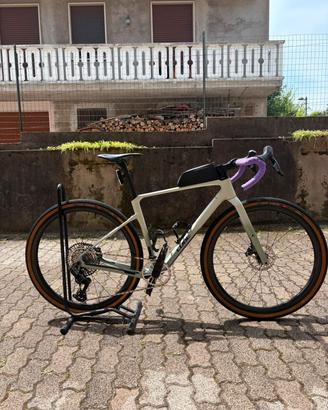 Cube nuroad ex