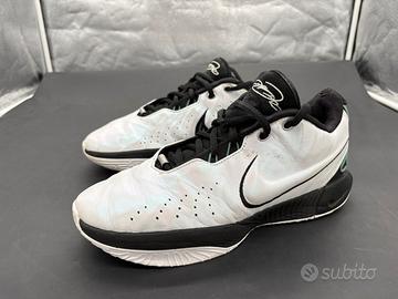 Nike LeBron 21 Conchiolin White Pearl