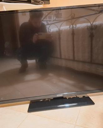 televisore 49 pollici smart tv full led telefunken