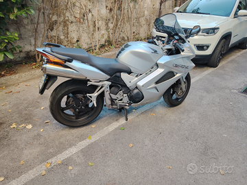 Honda vfr