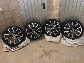 Cerchi in lega più gomme invernali