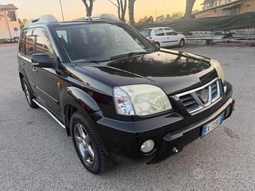NISSAN X-Trail 138,955km 2.2 TD Di Adventure Stu