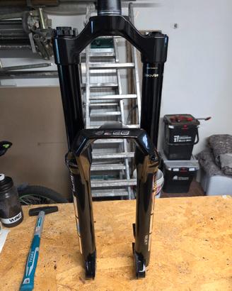 Forcella rockshox Zeb 38 - 170mm ebike-enduro