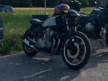 Cb 750f cafe racer 81