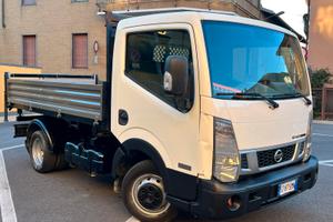 Nissan cabstar 2.5 Dci  ribaltabile 2015