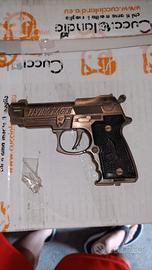 Accendino a forma di pistola "Flying Eagle" 