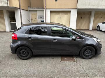 Kia rio 1.2 benzina 2015