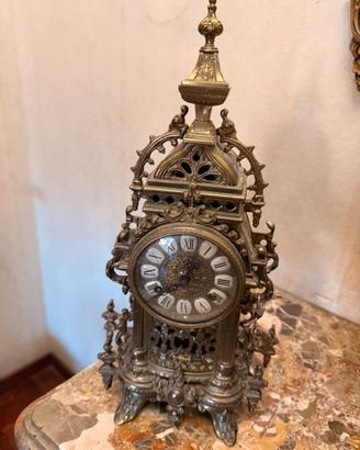 Orologio da tavolo vintage in ottone
