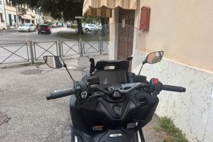 Tmax 560