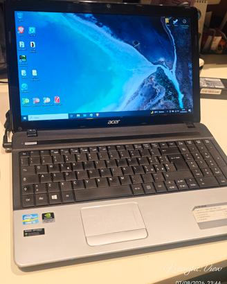 Acer Aspire E1-571G