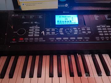 tastiera e pianoforte 