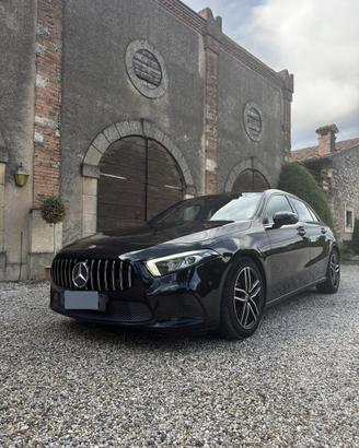 MERCEDES CLASSE A180d