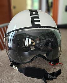 casco jet Momo