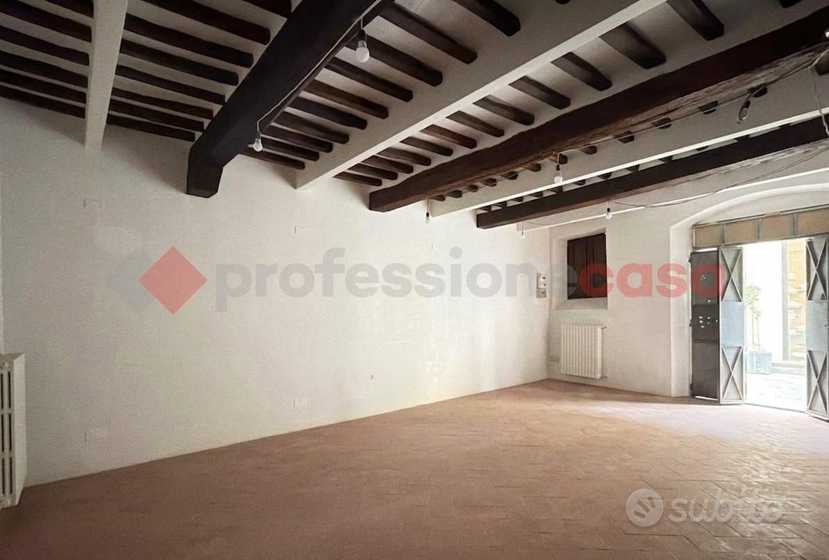 Negozio Arezzo [RIF VF128VCG] - Altro