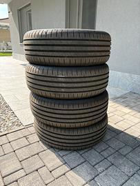 4 Gomme NUOVEGoodyear efficiet grip 205/55/r17
