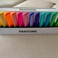 Pantone desk set 12 evidenziatori nuovi