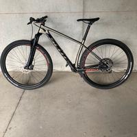 Scott scale 910 m