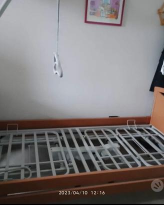Letto da degenza elettrico