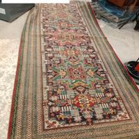 tappeto di media qualità 142x330