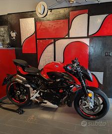 MV Agusta Brutale 1000 - 2021