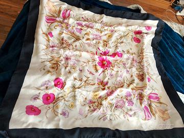 Foulard originale Gucci Bloom