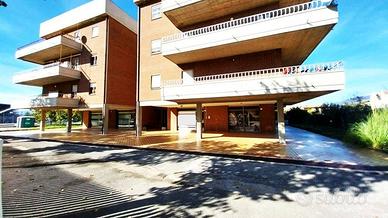 Immobile di 65 m² con 1 locale a Foligno