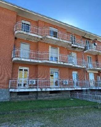 Immobile in asta di 122 m² con 3 locali e box auto