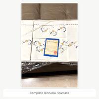 Completo lenzuola ricamato con confezione