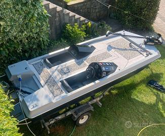 bass boat