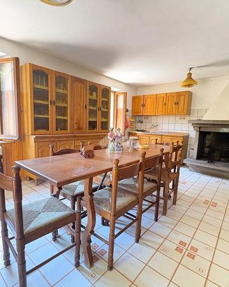 CASA SEMINDIPENDENTE A NARNI