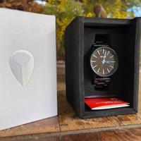 OROLOGIO NIXON SENTRY MEDIUM BLACK LANCETTA BLU