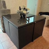 Tavolo rattan giardino con 4 poltrone e vetro
