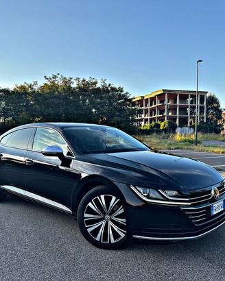 Volkswagen Arteon 2.0 TDI SCR DSG Elegance BlueMot