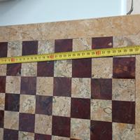 scacchiera in marmo