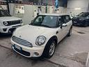 mini-cooper-clubman-one-d-2011
