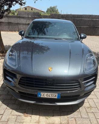 Porsche Macan 2.0 245 cv full