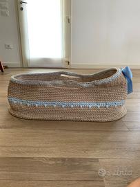 Culla fatta a mano all’uncinetto