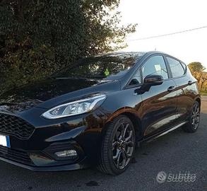 Ford Fiesta ST LINE