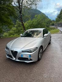 Alfa Romeo Giulia 2.2 150cv Automatica Perfetta