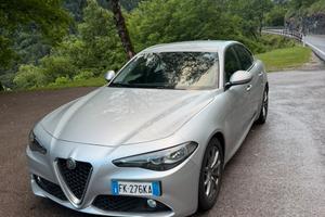Alfa Romeo Giulia 2.2 150cv Automatica Perfetta