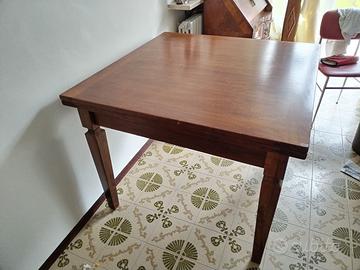 Tavolo da Pranzo Allungabile a Libro NOCE MASSICCI