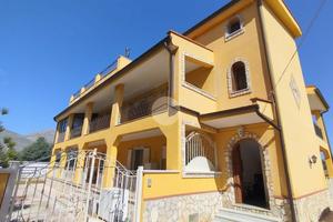 5 LOCALI A PALERMO
