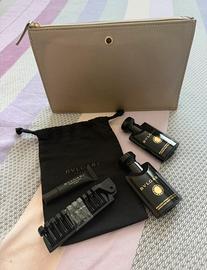 Pochette Bvlgari con accessori