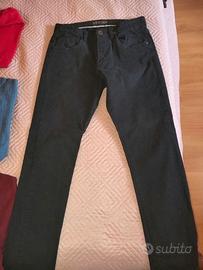 pantaloni umo