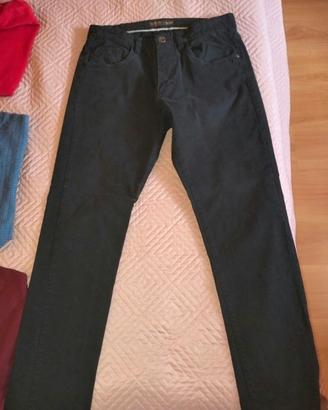 pantaloni umo
